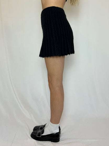 The Posh Skirt - Black